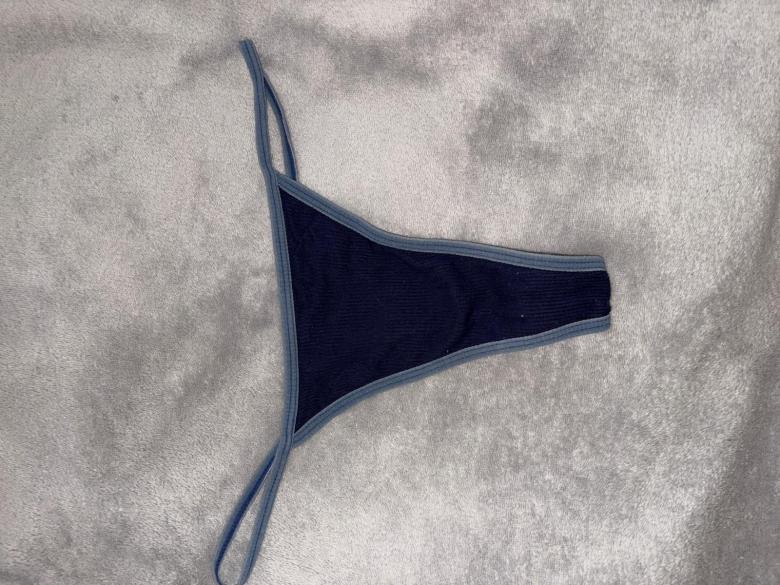 Tanga Dunkelblau